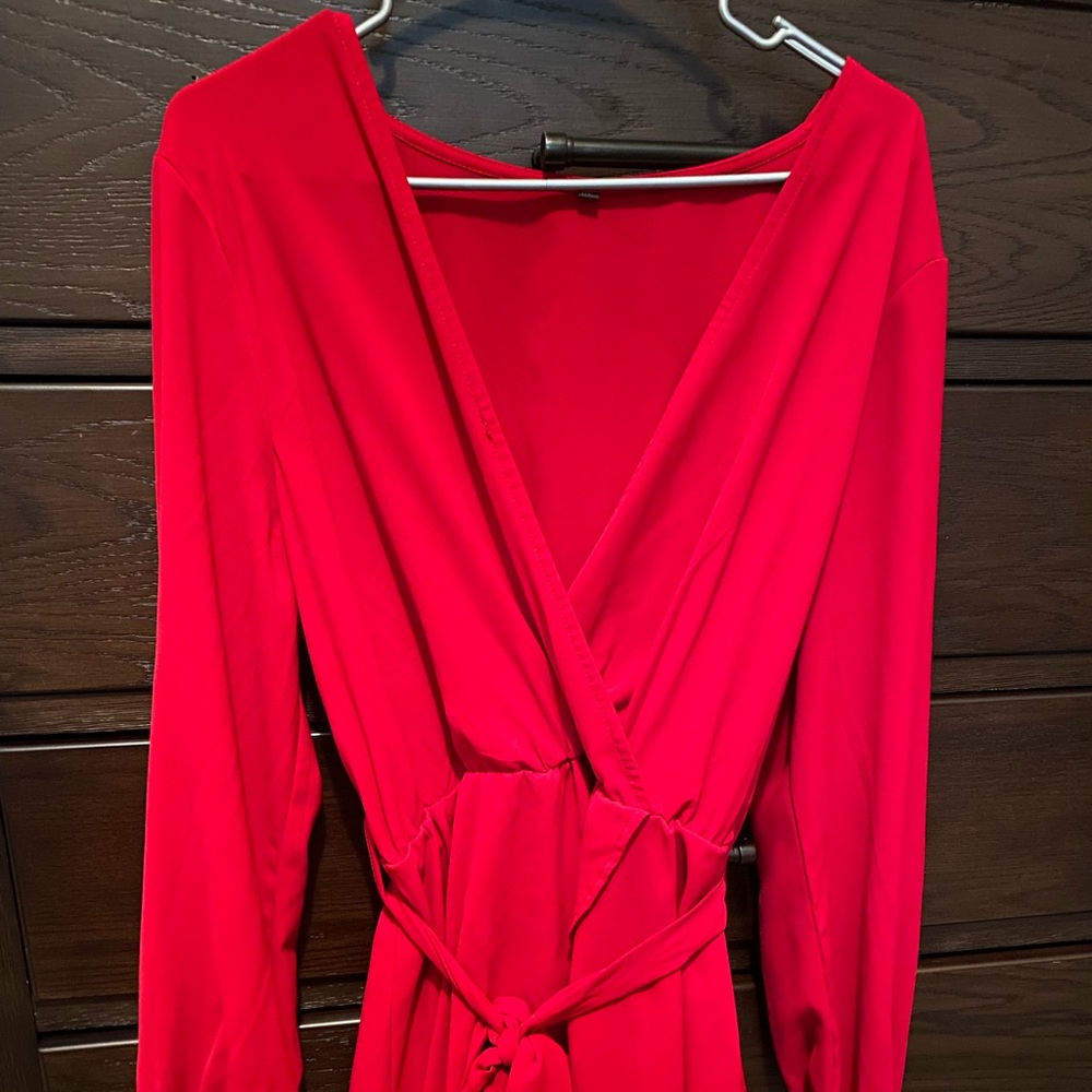 super cute red dress
